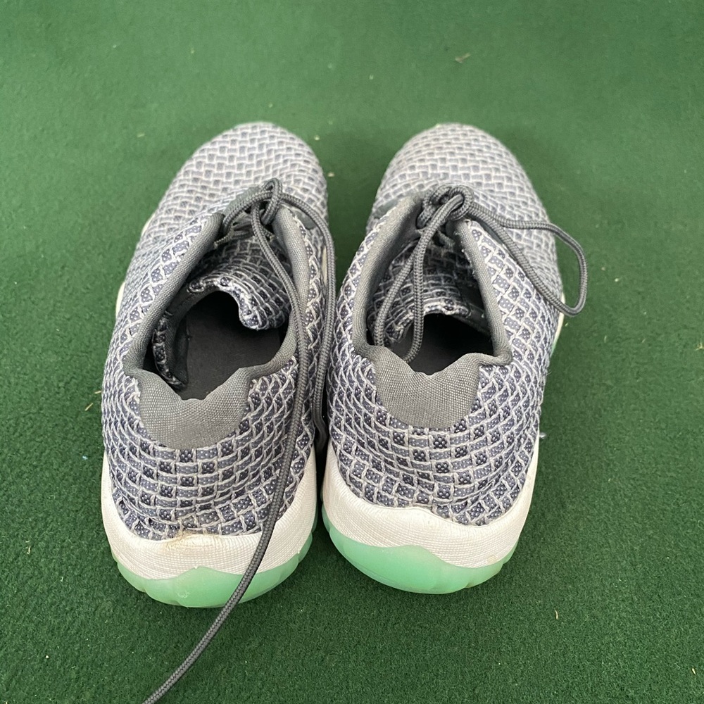 Jordan future - Picture 5 of 5